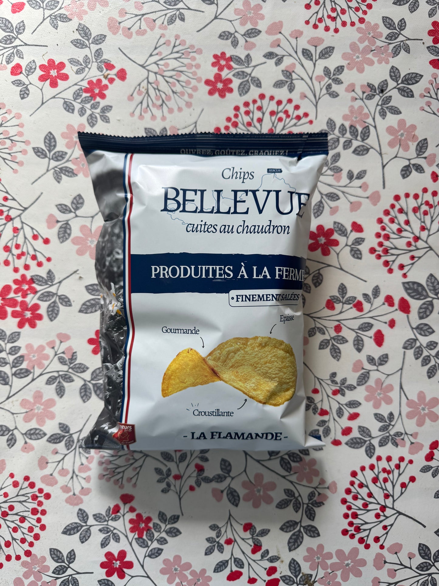 Chips finement salé